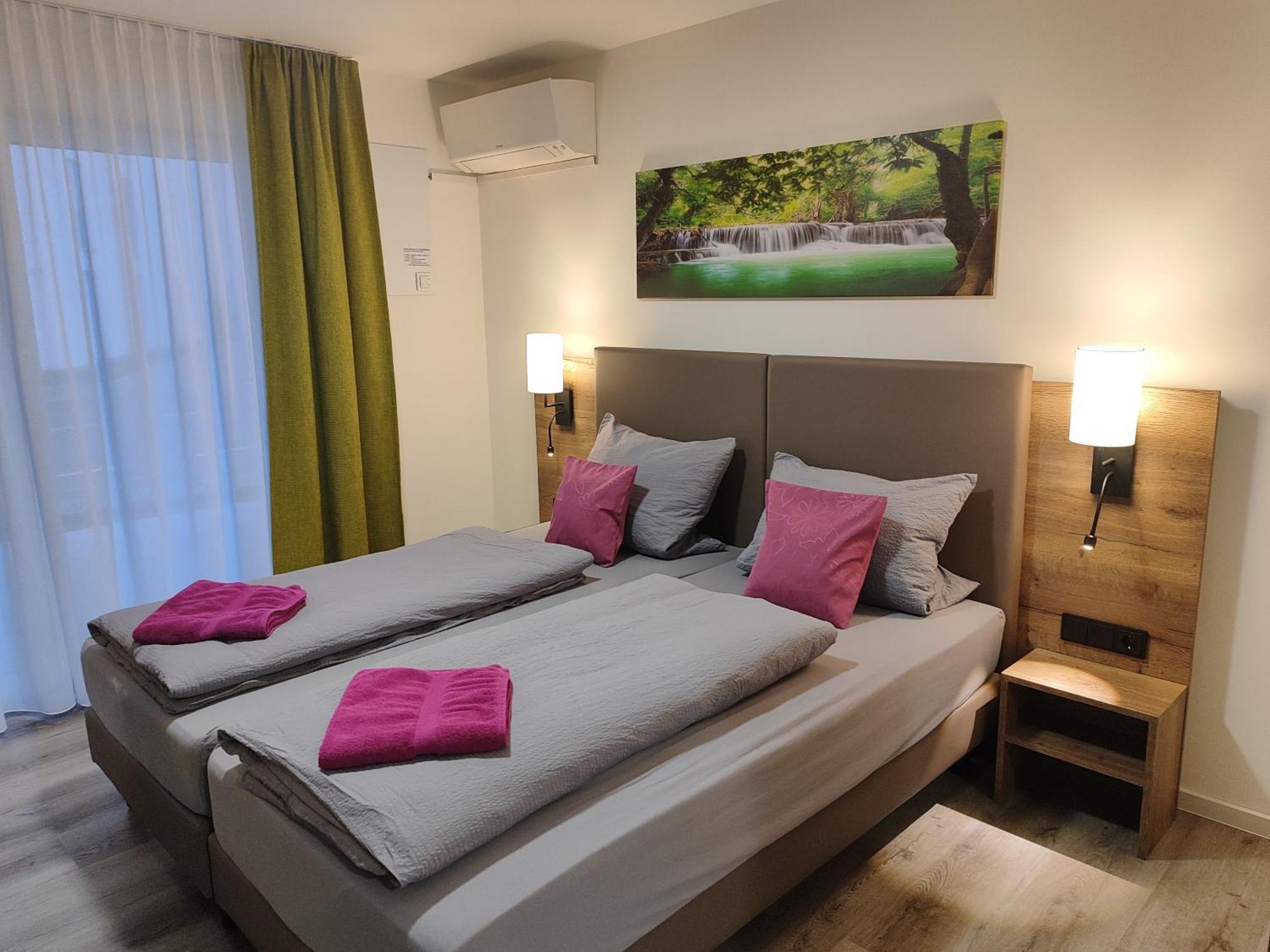 เกสเทอเฮาส์ ชต็อค Hotel ฟรีดริชส์ฮาเฟน ภายนอก รูปภาพ